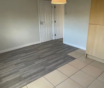 2 Bedroom Apartment, Chester - Photo 6