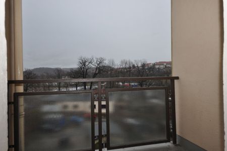 Sanierte 3-Raum-Wohnung mit Balkon im Zentrum - Foto 2