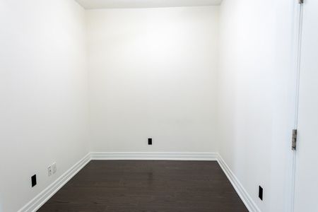 For Lease - 111 Civic Square Gate Unit# 216, Aurora, Ontario - Photo 4