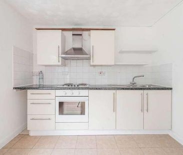 Devonshire Road, Hatch End, HA5 - Photo 4