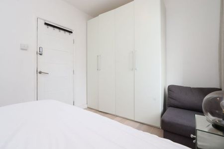 Room in a Shared Flat, Firth House, E2 - Photo 4