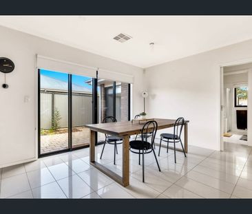 Luxury, Comfort & Low-Maintenance Living in Eyre's Premier Pocket - Photo 6