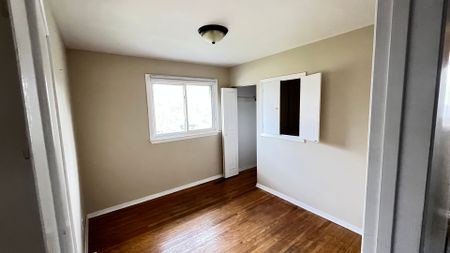 For Lease - 153 Simpson Road, Ajax, Ontario - Photo 5