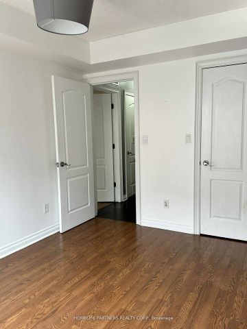 605 Shoreline Drive #10 - Photo 2