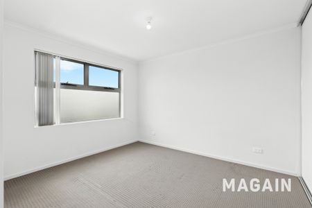 5/13 Castle Rd, Christies Beach SA 5165 - House For Rent | Domain - Photo 4