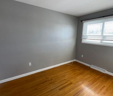 For Lease - 5 St. Charles Drive Unit# Main Floor, Thorold, Ontario - Photo 5