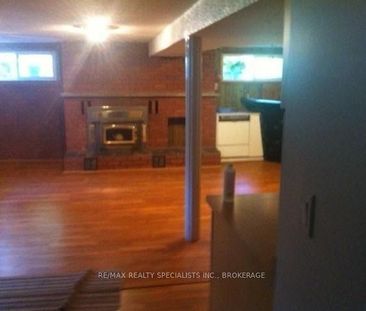 For Lease - 23 Tunbridge Crescent, Toronto, Ontario - Photo 5