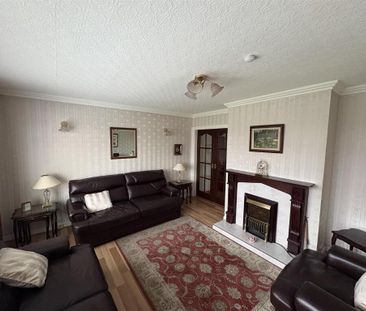 4 Lynne Road, Bangor, BT19 1NT - Photo 2