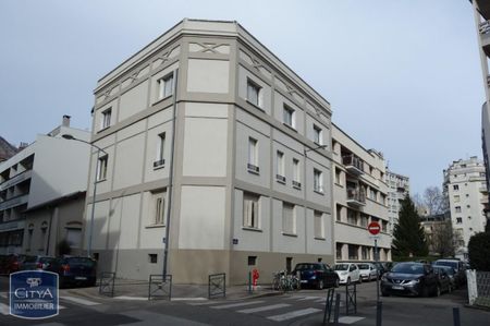 Location Appartement 1 pièce 21m² GRENOBLE 38000 - Photo 5