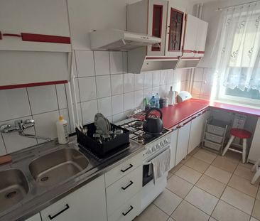 Mieszkanie o pow. 32m2, II piętro, umeblowane, balkon, ul. Staszica - Zdjęcie 3