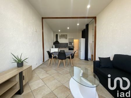 Appartement 2 pièces de 47 m² à Toulon (83000) - Photo 2