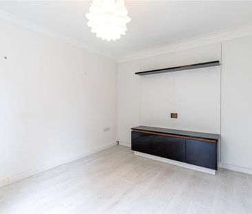 3 bedroom end of terrace house to rent - Photo 6