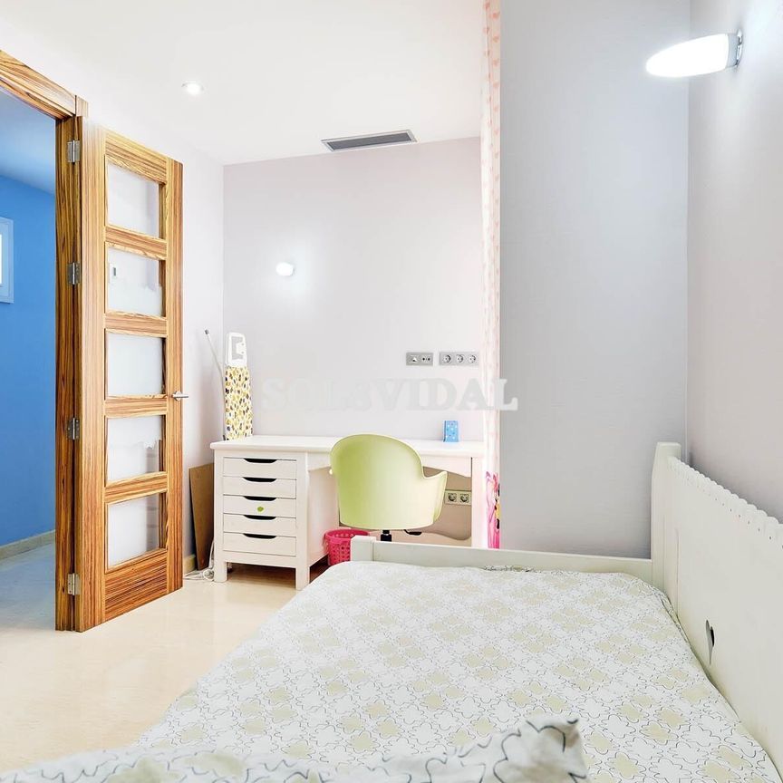 Ático de alquiler en Calle Patricio Pérez, Centro - Muelle Pesquero - Photo 1