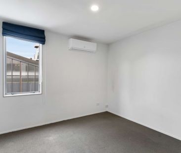 Modern Luxury - Unbeatable Location - Photo 1