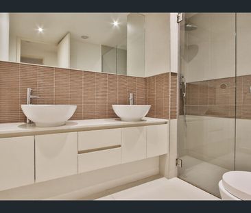 Large 1-bedroom plus study apartment! - Photo 5