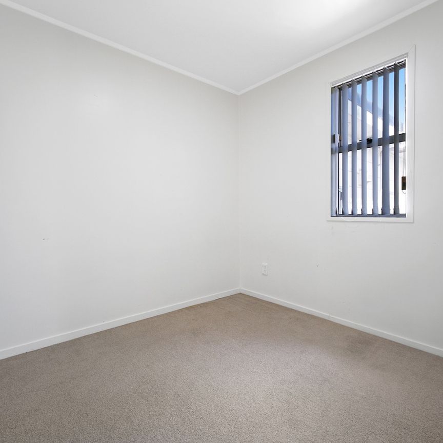 Sun Filled Family Home in Massey - Photo 1