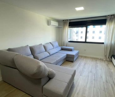 Piso de alquiler en Calle Pintor Cabrera, Ensanche - Diputación - Photo 3