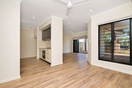 35 Haultain Crescent - Photo 2