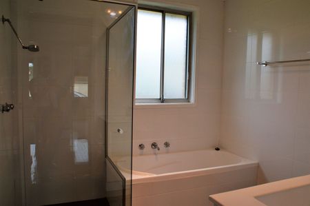 Home For Rent - Photo 5