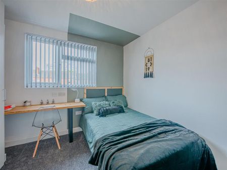 5 bedroom terraced house to rent - Photo 4