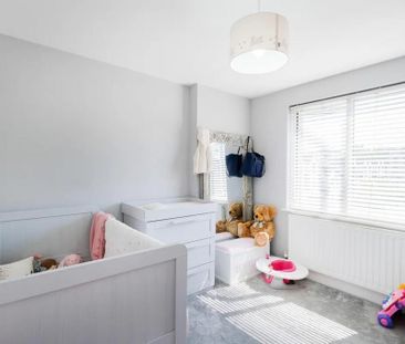 5 bedroom terraced house to rent - Photo 3