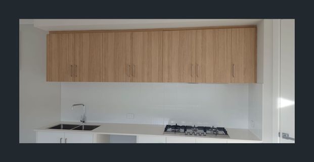 Secure, Stylish & Spacious – Your Ideal Family Home - Photo 1