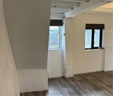 2 bedroom detached house to rent - Photo 2