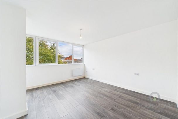 2 bedroom flat to rent - Photo 1