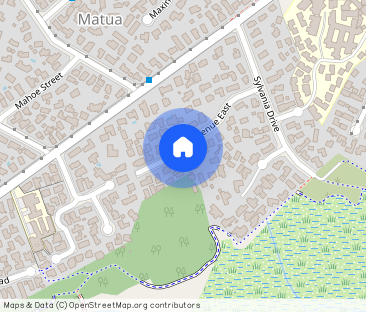PRIME LOCATION - Photo 1
