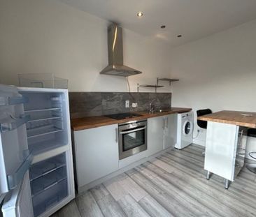 Watersky House, 2 Reading Road South, Fleet, GU52 - Photo 3