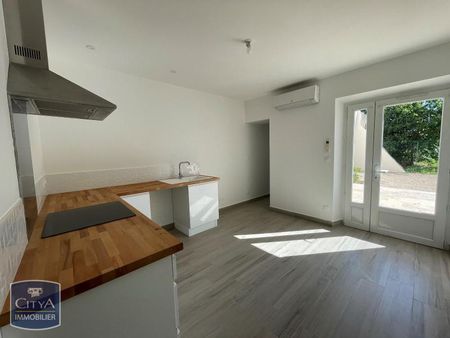 Location Maison 3 pièces 60m² CHATEAUNEUF DE GADAGNE 84470 - Photo 4