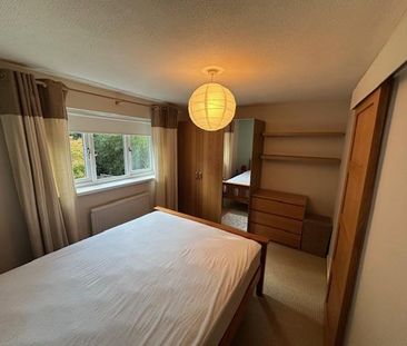 2 bedroom end of terrace house to rent - Photo 2