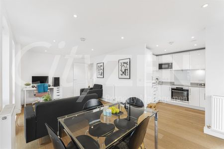 Copenhagen Place, London - Photo 4