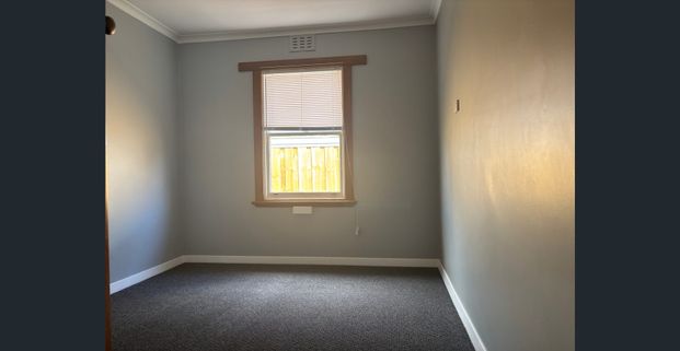 Low maintenance living in Montello! - Photo 1