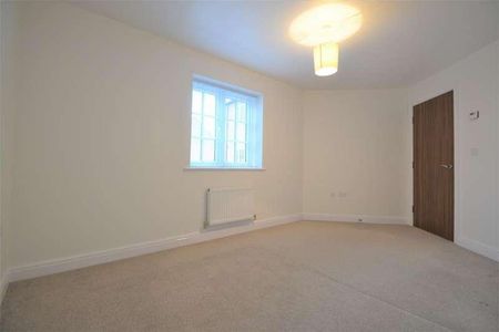 Biggleswade Drive, Sandymoor, Runcorn, WA7 - Photo 4