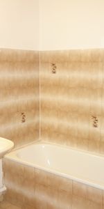 Location Appartement 1 pièce 24m² NIMES 30900 - Photo 4