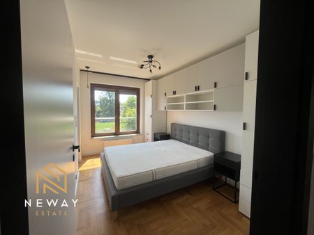 4 sypialnie, duży garaż, taras na dachu - Photo 5