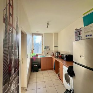 Location Appartement 2 pièces 55m² VALENCE 26000 - Photo 3