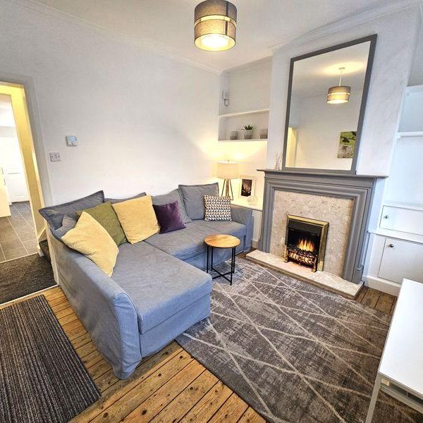 2 bedroom terraced house to rent - Photo 1