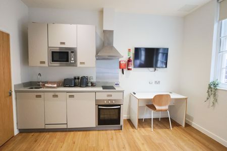 Studio Apartment – Professional Let, Student Let - Photo 5
