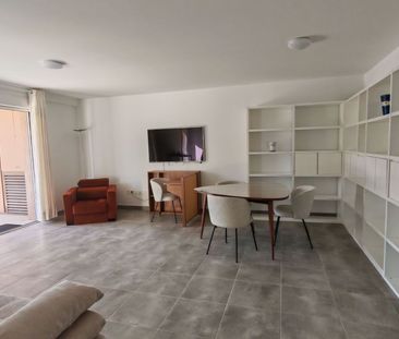 Appartement à louer 2 pièces • Villeneuve-lès-Avignon - Photo 2