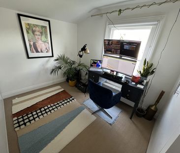 2 Bed Flat, Mervan Road, SW2 - Photo 1