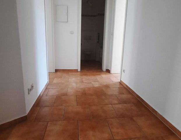 +++ 2 Zimmer Wohnung mit Balkon, Badewanne mit Tür +++ - Photo 1