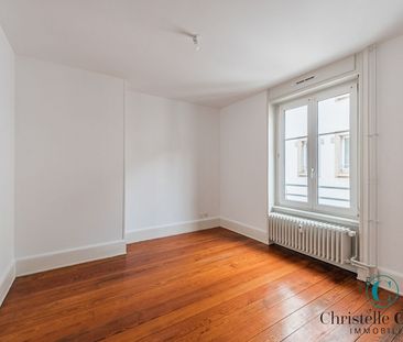 Appartement - STRASBOURG - 66m² - 2 chambres - Photo 2