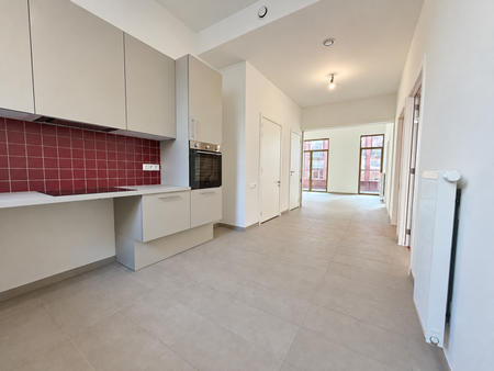 Appartement - à louer - Photo 5