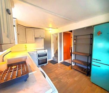 Blakestones, Slaithwaite, Huddersfield, HD7 - Photo 2