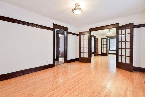 For Lease - 311 Queen Street, Mississauga, Ontario - Photo 1