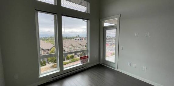 2 bed 2 bath Apartment with views at Westerleigh in Abbotsford! - Photo 2