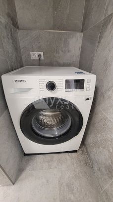 Pronájem bytu 1+kk 33 m² - Photo 1