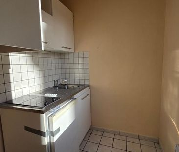 Location Appartement 1 pièce 24m² CLERMONT FERRAND 63000 - Photo 4